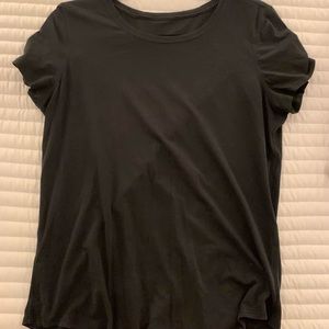 Last chance sale ✨ 
Lululemon crewneck